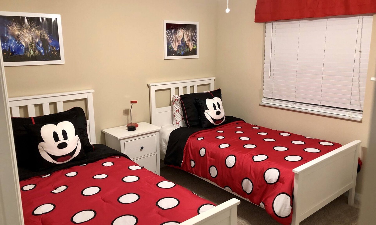 Crestwynd Bay House | Right Left Right To Disney! (3 Turns To Disney)