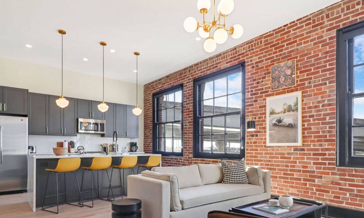 Arts/Warehouse District House | Roami at The Lola | Near Bourbon St. | 3 Bedroom