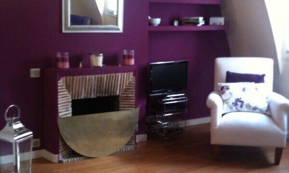Les Iles Apartment | Romantic Paris apartment, large 1 bedroom on the chic Ile Saint Louis