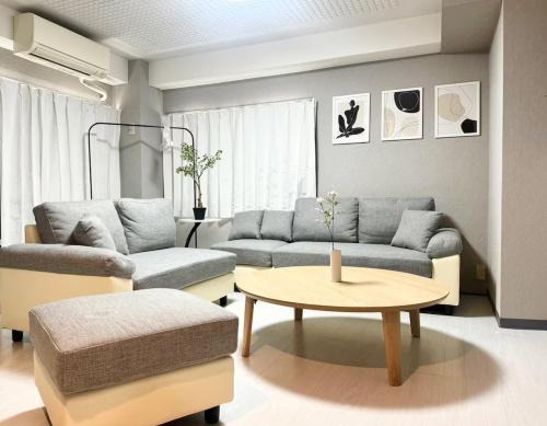 Roppongi Apartment | Roppongi 3min Walk, Shinjuku 10min,Shibuya 15min, Tokyo Tower 58sqm for 6