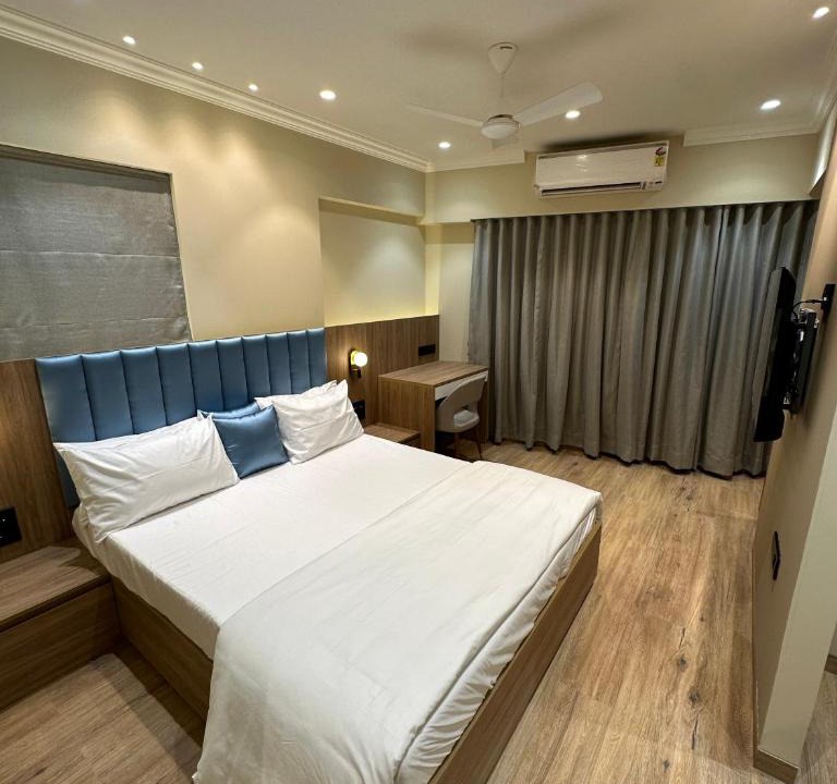 Khar Apartment | Rudraya Homes - Cozy Premium Serviced Apartments Khar - next to Bandra