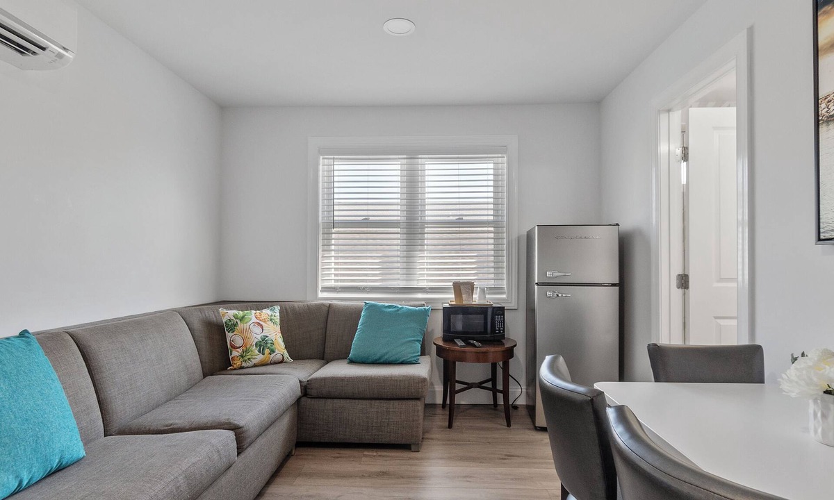 Ocean City Apartment | Safari Apartments