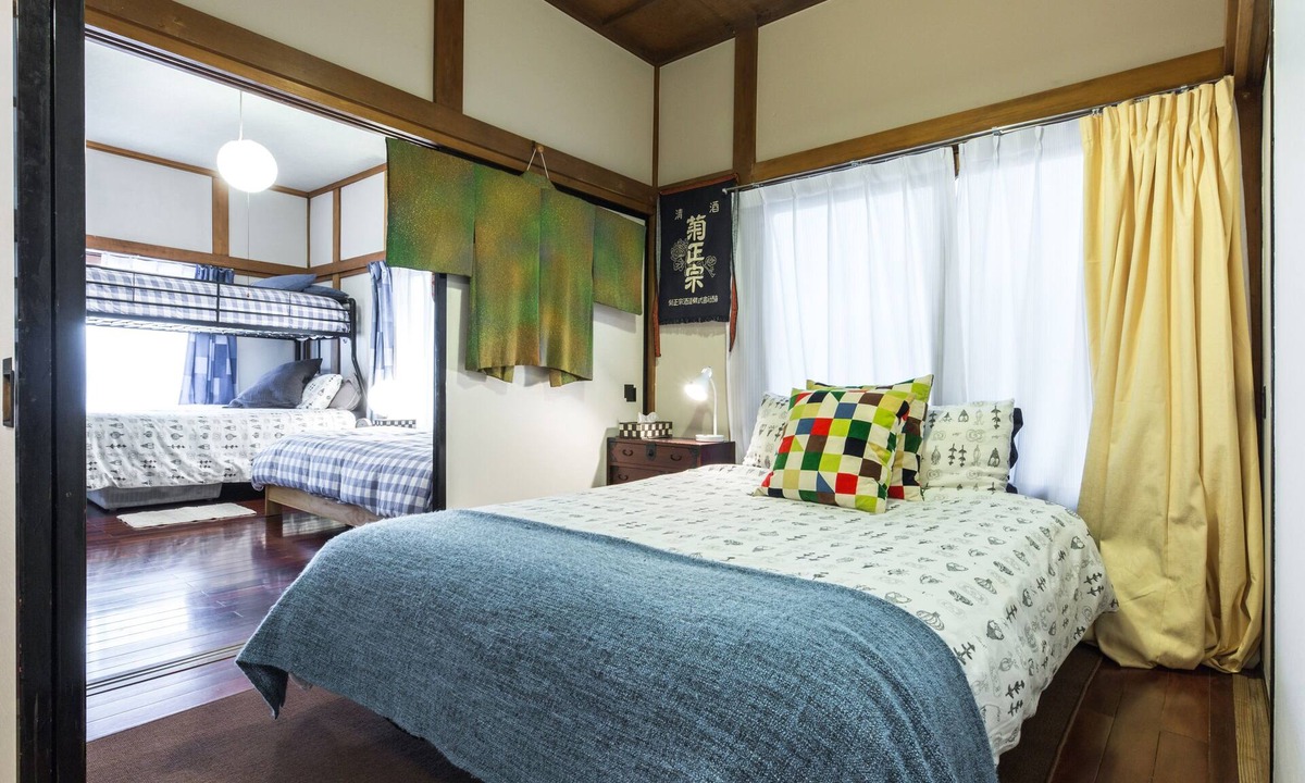 Nakano House | Samurai House | Classic 4BR Family Home near Shinjuku