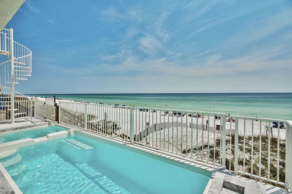 Delos House | Sanctuary at Frangista Beach by Five Star Properties