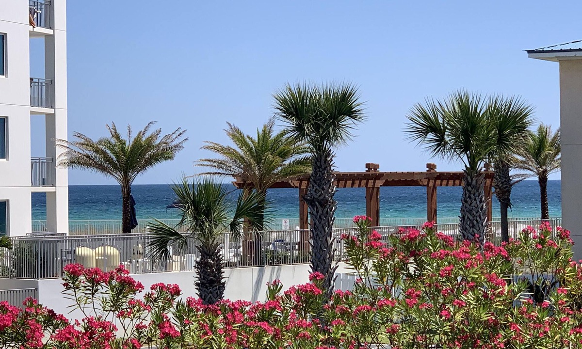 Fort Walton Beach Condo | Sea Shell at Sunset Cottages on Okaloosa Island - Fall & Winter Nights Available