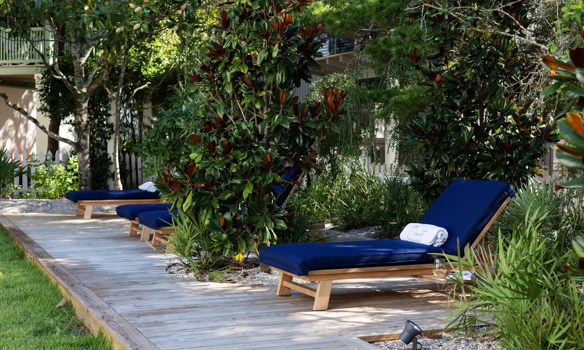 Seaside Hotel | Seaside, FL Boutique Hotel – Renovated & Central, Pet Friendly, + 2 Bikes