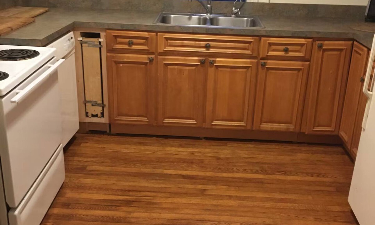 Eastside House | Seeking roomate Near SU