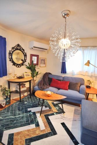Honmachi Villa | SG5371 Entire Villa with Parking, 3-Min to Shinjuku, Visit Shibuya Crossing! Family home for 8 people