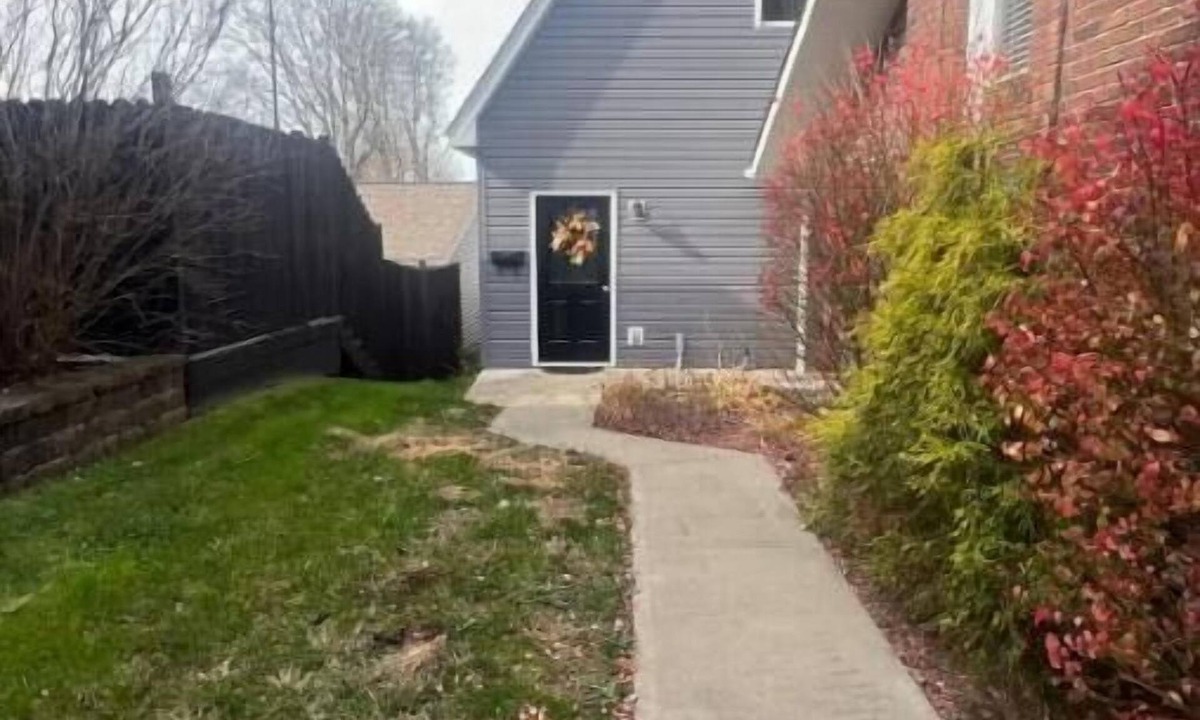 Punxsutawney Apartment | Shadow’s Edge Punxsutawney