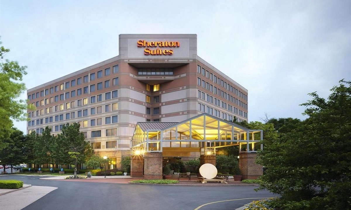 Primos Secane Hotel | Sheraton Suites Philadelphia Airport