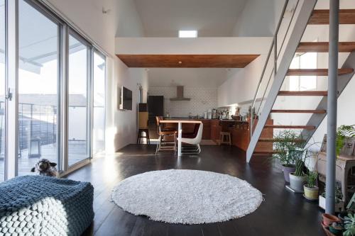 Setagaya Apartment | Shimokitazawa Sanctuary , Spacious Stay for Families & Romantic Getaways