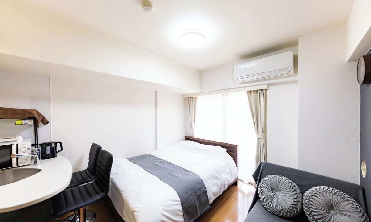Kabukicho Apartment | Shinjuku Kabukicho Stay! Up to 3 Guests, Walk to 6 Lines, Kids Under 6 Free