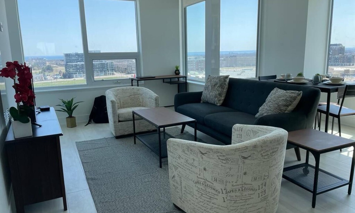 Oakville Apartment | Short term, fully furnished, very bright and clean, good view, bus service