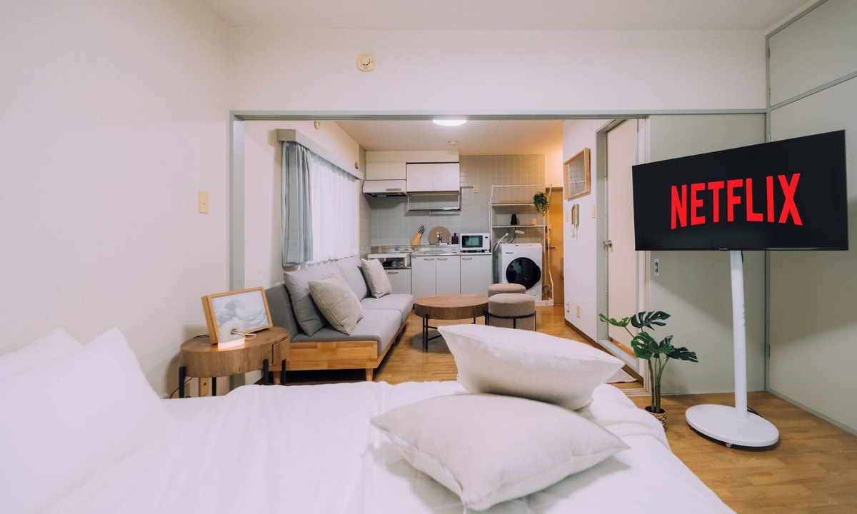 Kabukicho Apartment | Showa Bloom · Near Shinjuku Station