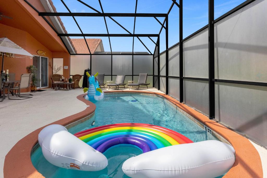 Solana Villa | Solana Tropical house with pool, game room near Disney