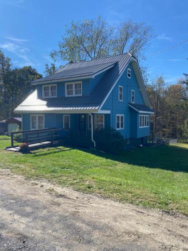 Flinton House | Spacious 4 bedroom Cottage close to Glendale Lake and State Park