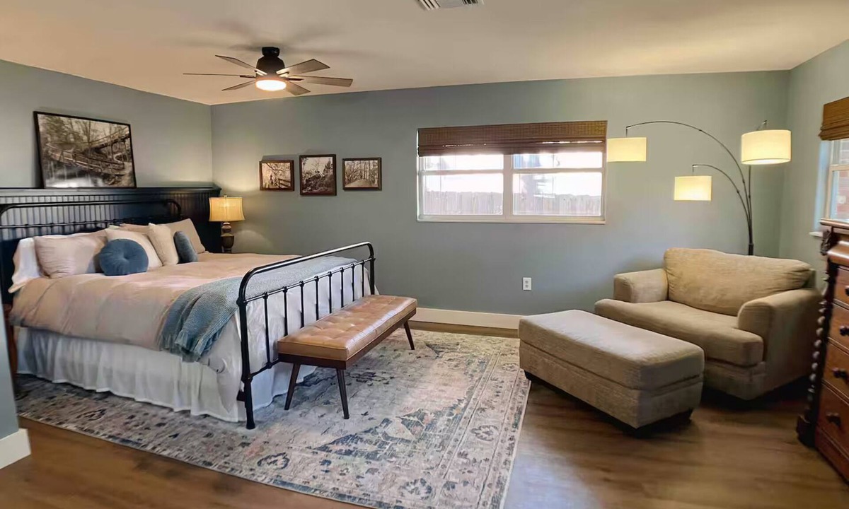 Candler House | Spacious 4-bedroom house on the Santos Trails in Ocala, Florida