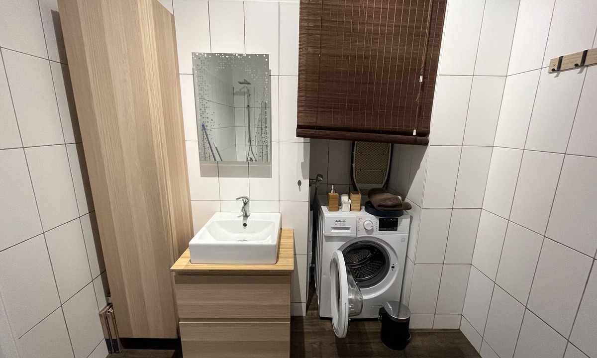19th Arrondissement Apartment | Spacious and practical apartment 8p Paris near the center