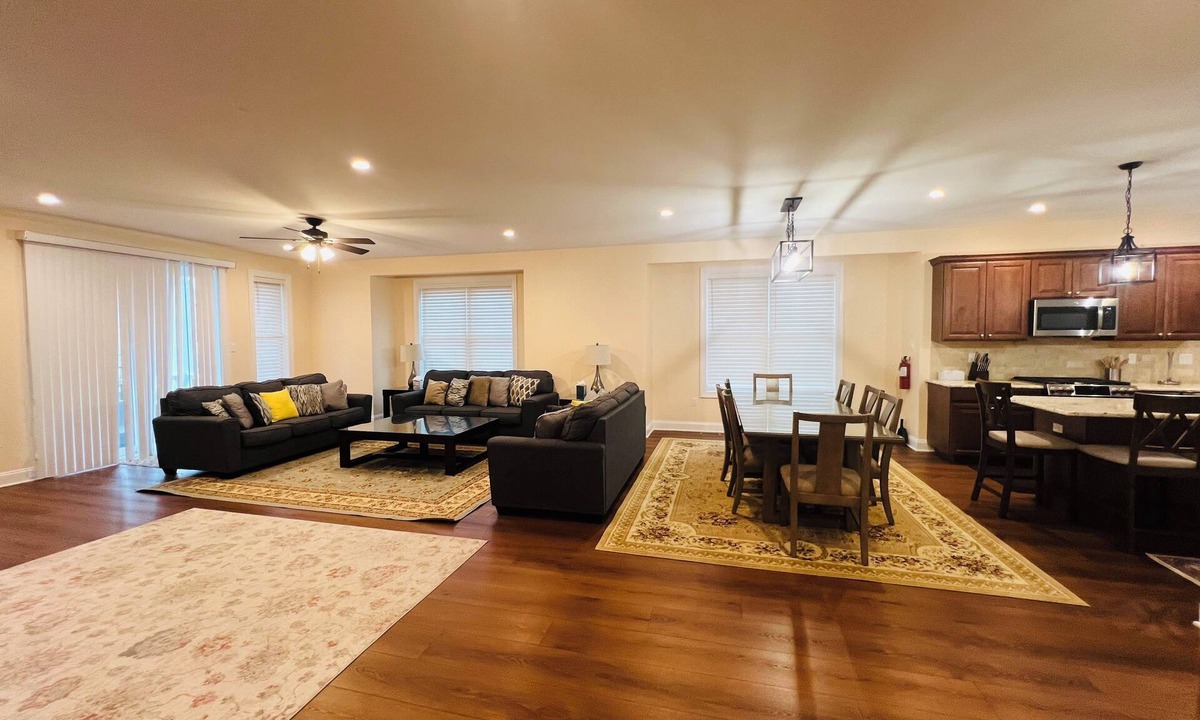 North Wildwood House | Spacious beachblock house with pool, oceanview, 4 decks near boardwalk