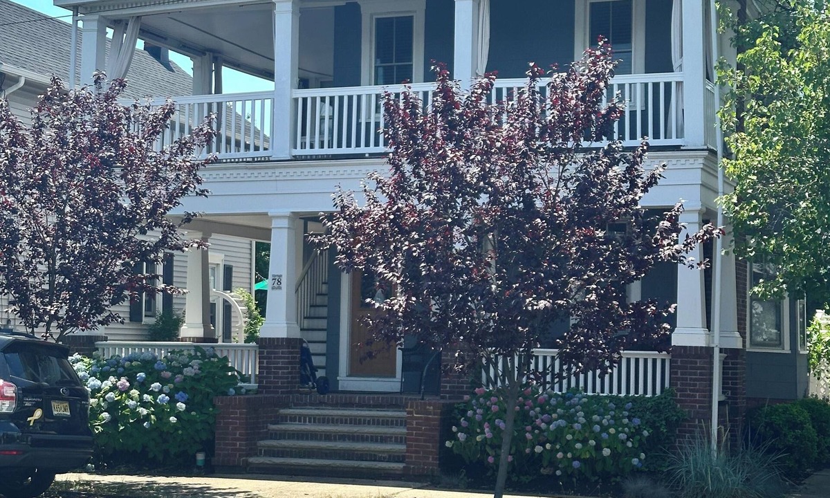 Ocean Grove House | SPACIOUS CORNER BEACH HOUSE with WRAPAROUND PORCHES in OCEAN GROVE