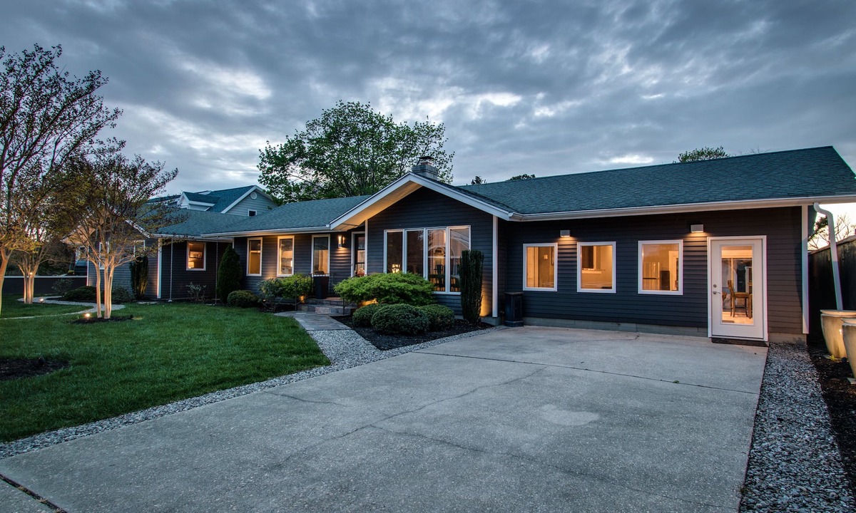 Rehoboth Beach House | Spacious Ranch Style House W/Hot Tub, Fireplace, and Game Room