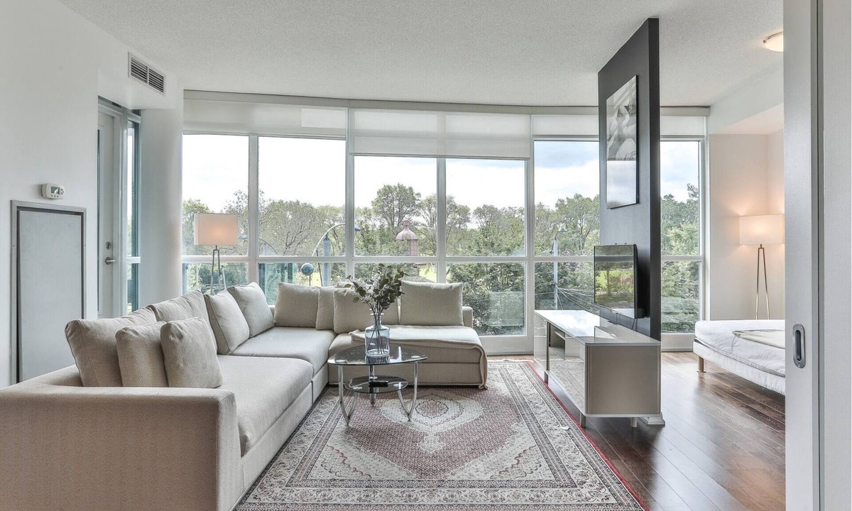 Fort York Hotel | Spectacular Presidential Loft - Downtown Toronto