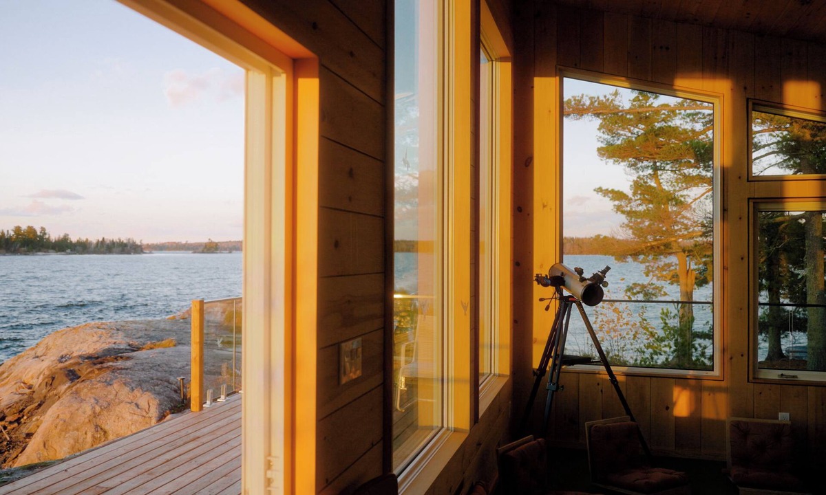 Minaki Resort | Spectacular Whole Island for Rent - 8 bedrooms, Sleeps up to 15, Hot tub, Sauna