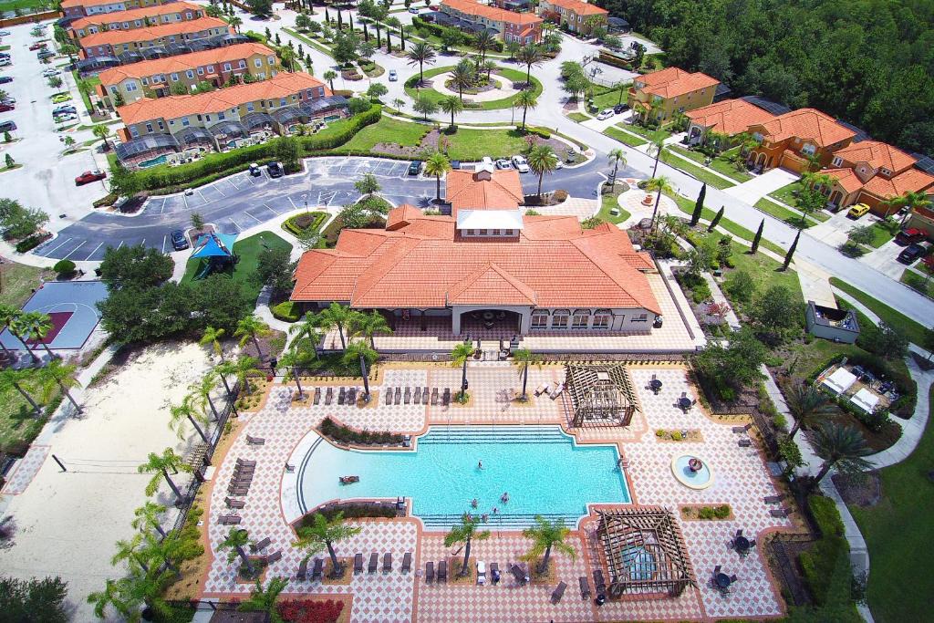 Kissimmee House | Splendid 5Bd w/ Pool Close to Disney 310 @ Bella Vida Resort
