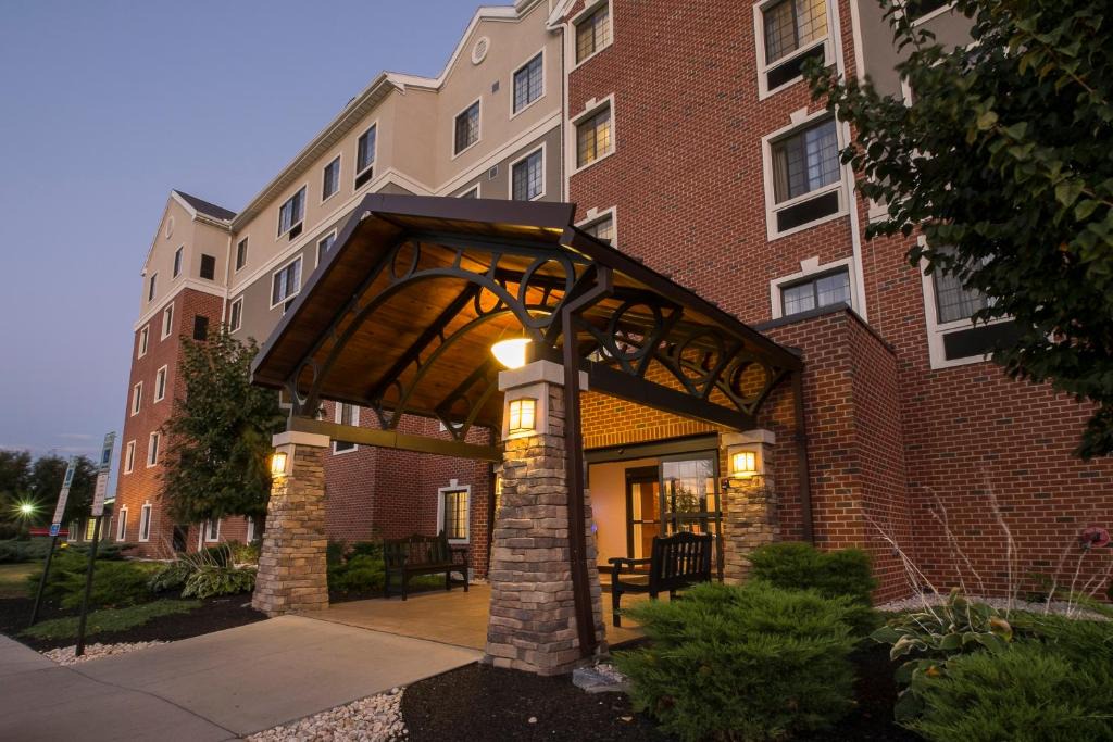 Harrisburg Hotel | Staybridge Suites Harrisburg-Hershey by IHG