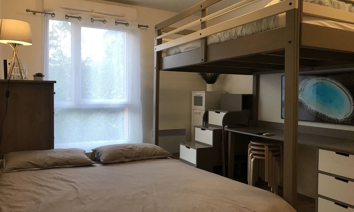 Montevrain Apartment | Studio 22m2 RER Val d'Europe 150m away/Disney-Paris