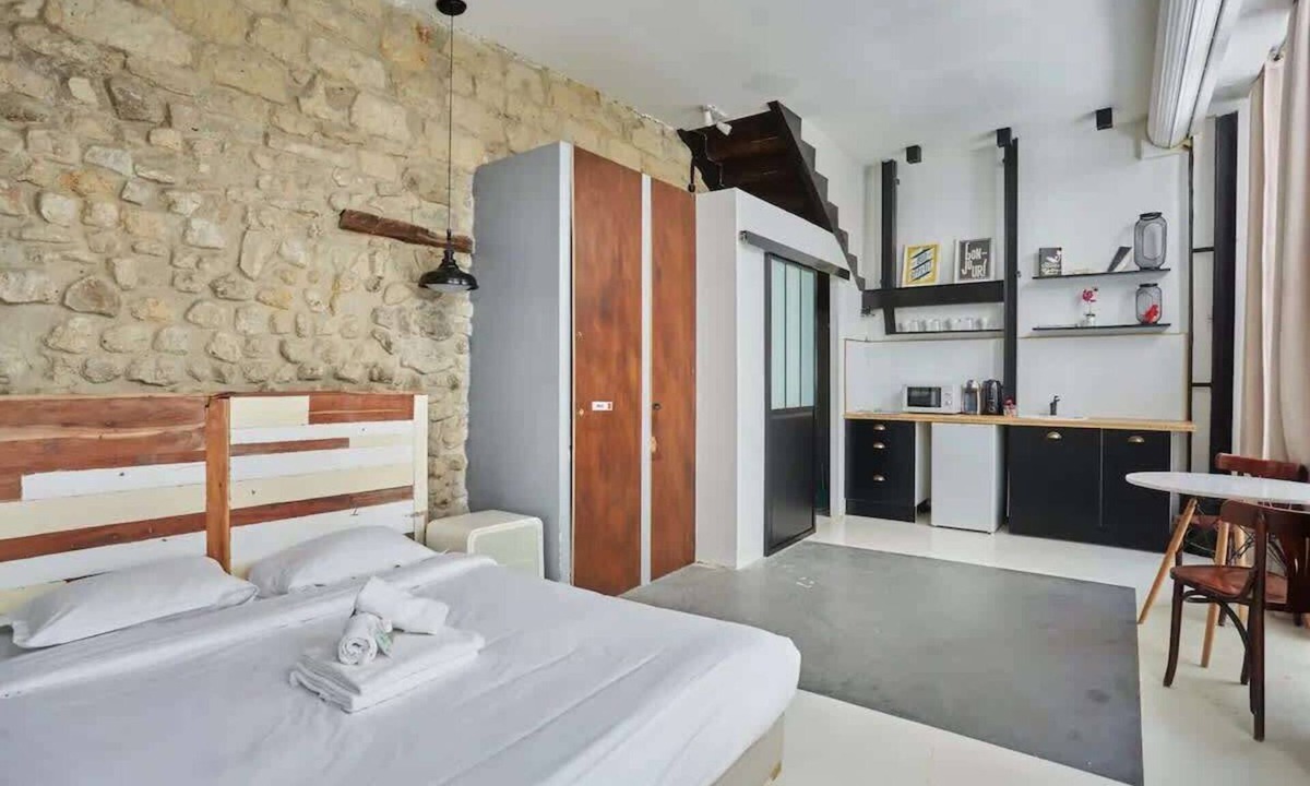 Porte-Saint-Martin Apartment | Studio Cosy a Deux Pas du Marais - Paris 3