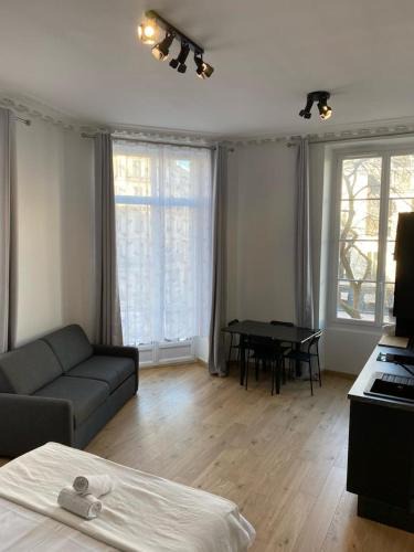 Bonne-Nouvelle Apartment | Studio Grand Rex