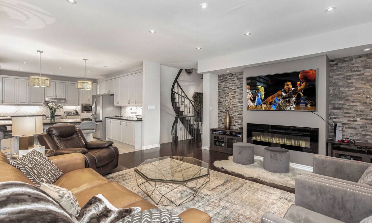 Churchill Meadows House | Stunning Villa in Mississauga