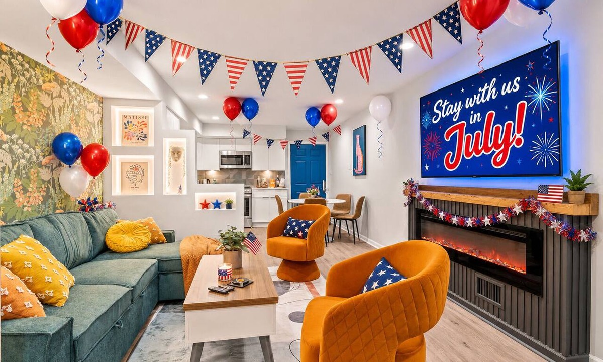 Old City Condo | Stylish Old City 1BR Near History and Stadiums