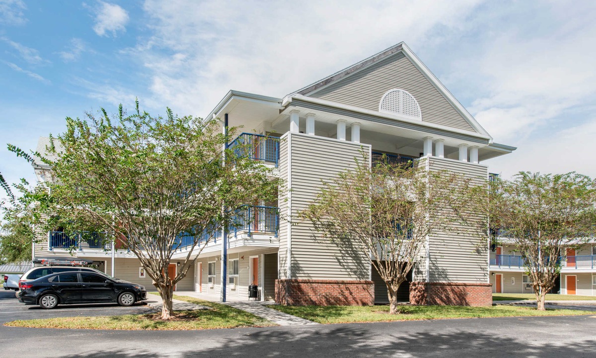 Lakeland Hotel | Suburban Extended Stay Hotel Lakeland North I-4