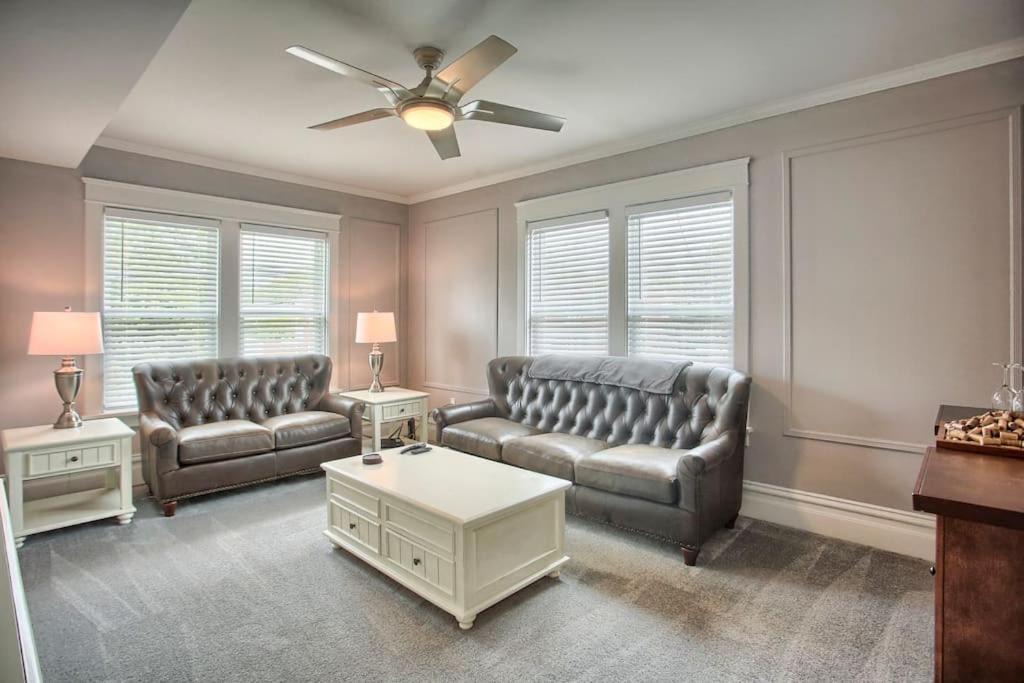 Harrisburg Apartment | Suites on Seneca - Beautiful 1 Bedroom Apartment