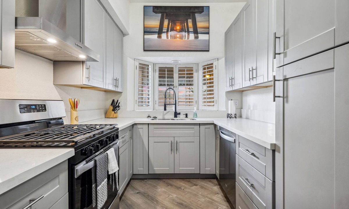 Bullhead City House | Sunset Pool Home Near River!
