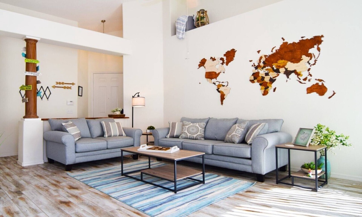 Tuscan Hills House | Superb 3 bed pool home, games room, sleeps 7, private pool, Disney 8 miles!
