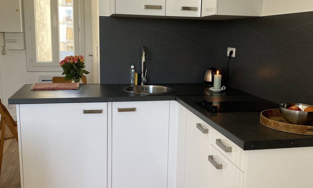 Belleville Apartment | Superb apartment in the center of Paris, refurbished
