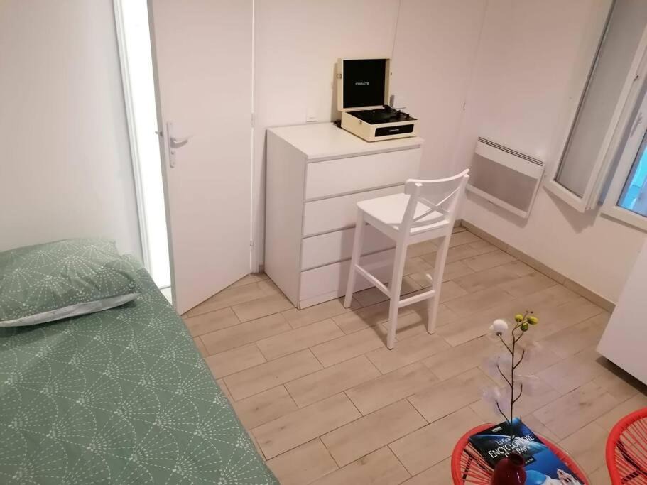 Avenir Parisien Apartment | Superbe logement(C) avec Parking Gratuit sur place