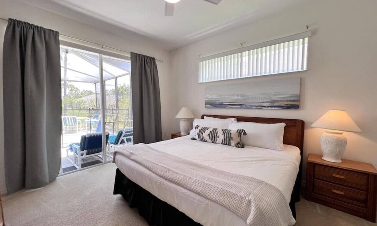 Sunset Lakes House | SV2925 - 4 Bedroom w/Pool Close to Disney