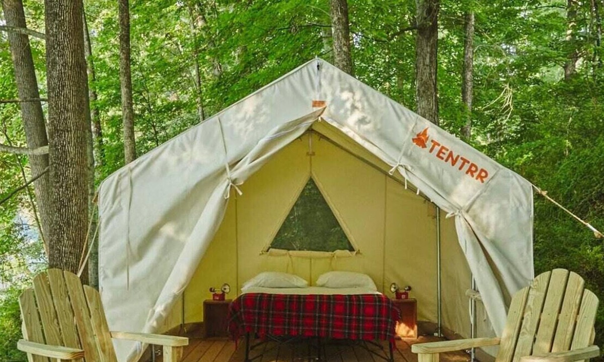 Gans RV Rental | Tentrr State Park Site - WV Coopers Rock State Park - Site J - Single Camp
