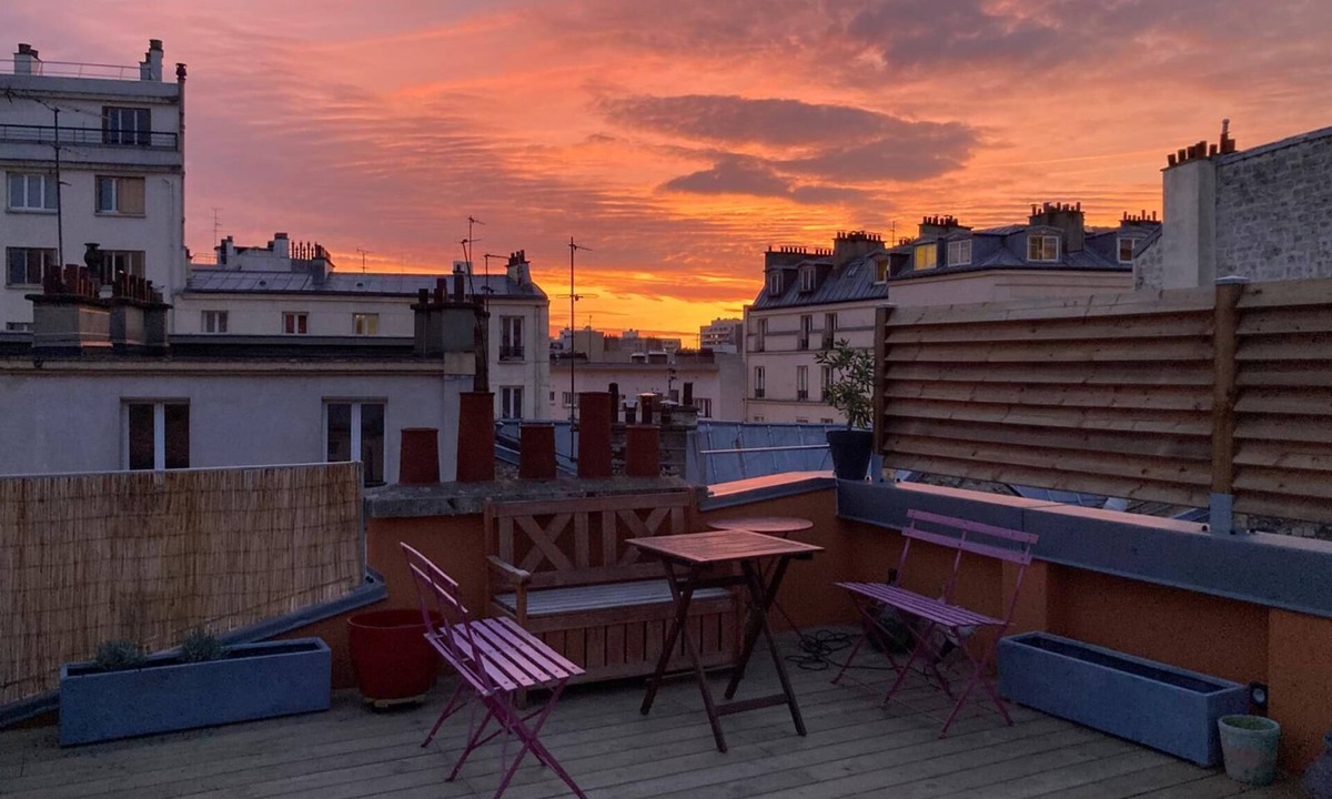 Charonne Apartment | Terrasse et Appartement Typiquement Parisien