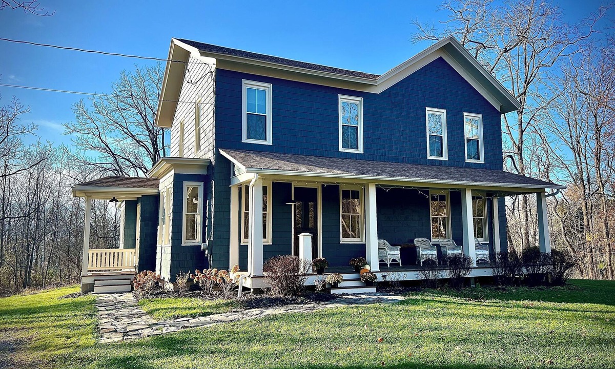 Canandaigua House | The Canandaigua Farmhouse. Private, spacious, with lake access