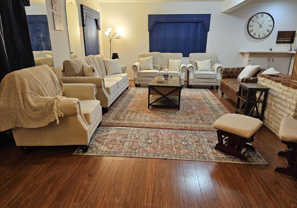 Sanford House | The Farm House