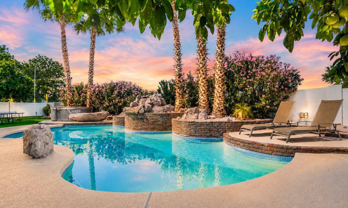 Mesa Villa | The Gatsby I By Hotel Home Stays