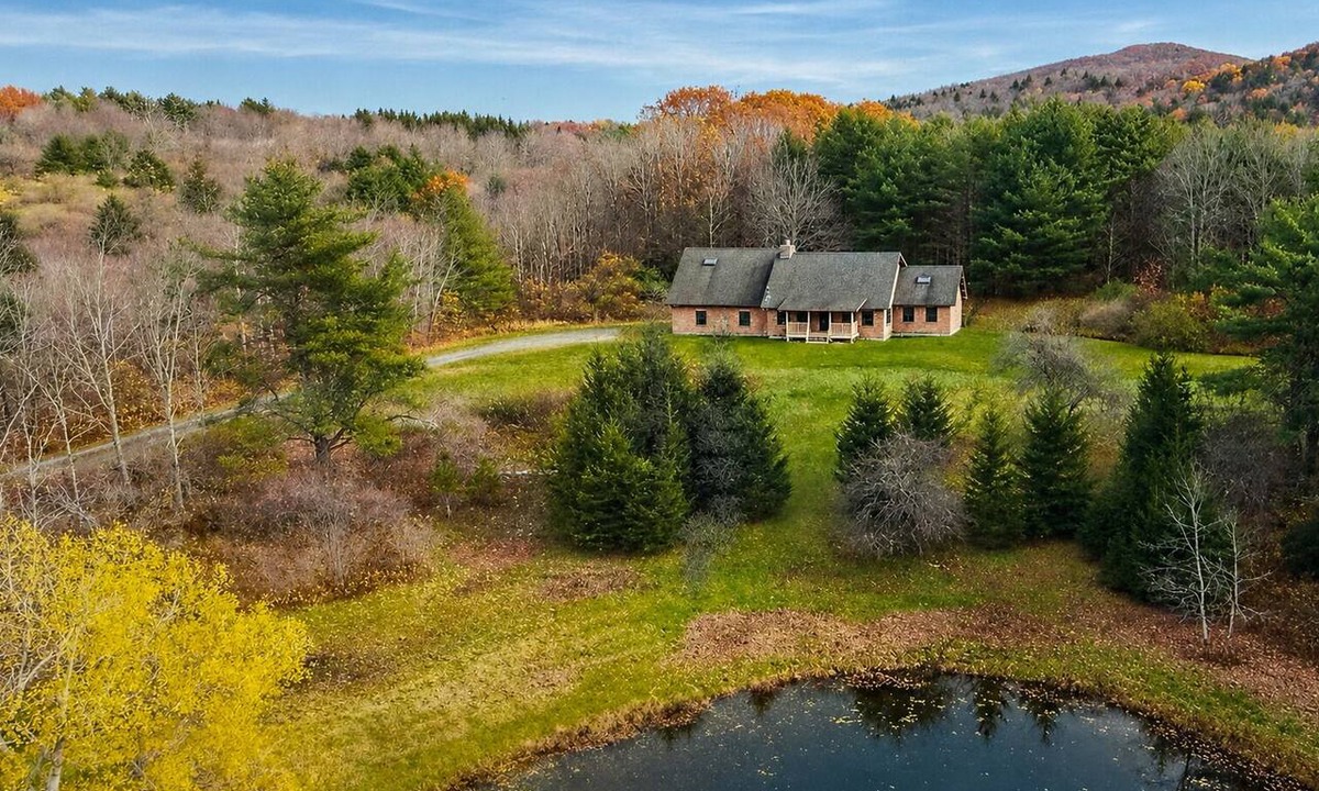 Middleburgh Cabin | the HIP Country Home, Catskills Cabin on 60 Acres