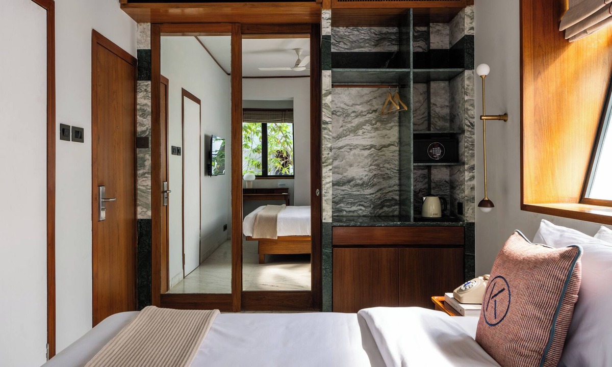 Dadar Hotel | The Kin Hotel