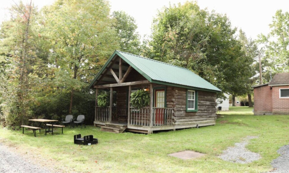 Milroy Cabin | The Log Cabin At Hartman center