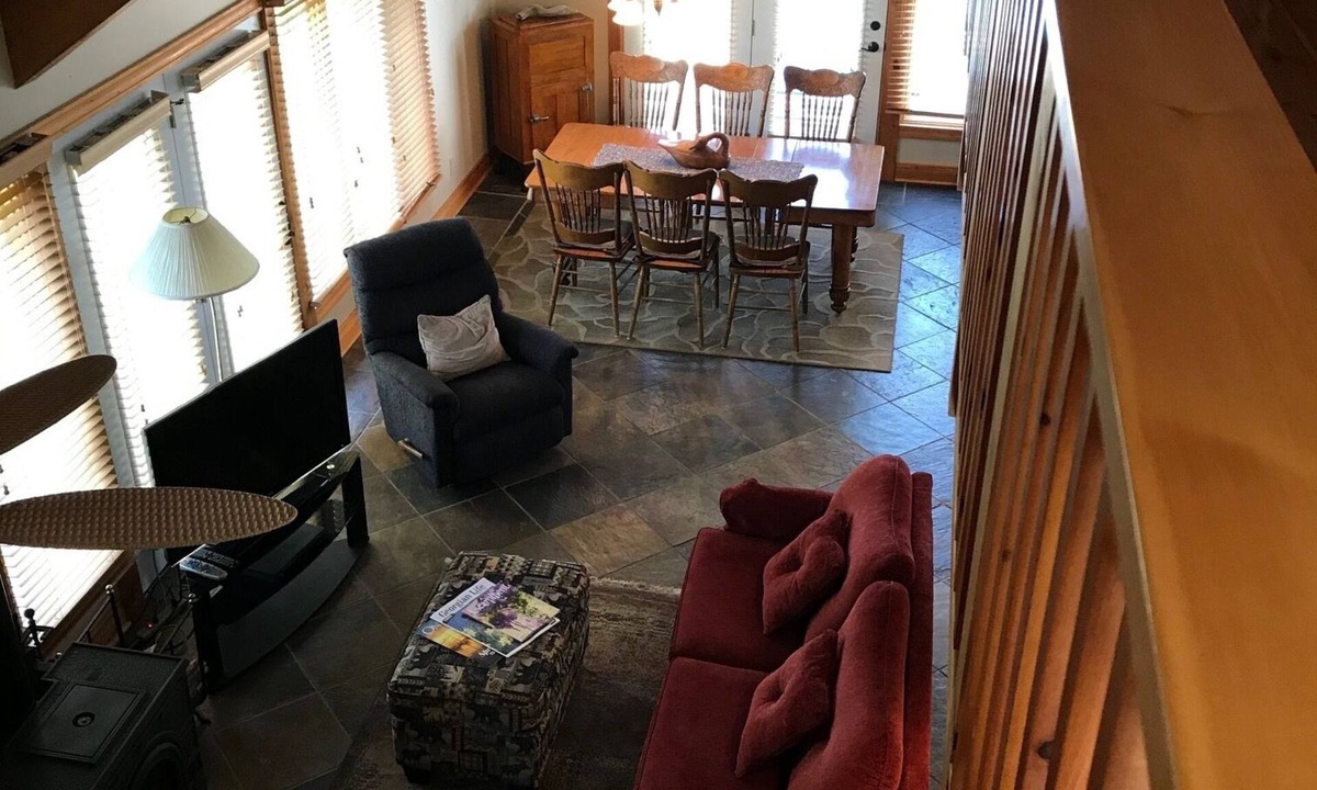 The Blue Mountains Cottage | “The Loons” Waterfront Cottage with Private Beach on Georgian Bay! Pet friendly